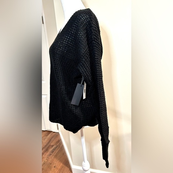 WOMEN’S BLACK TAPE CHUNKY KNIT SWEATER | BLACK | NWT - Picture 2 of 6